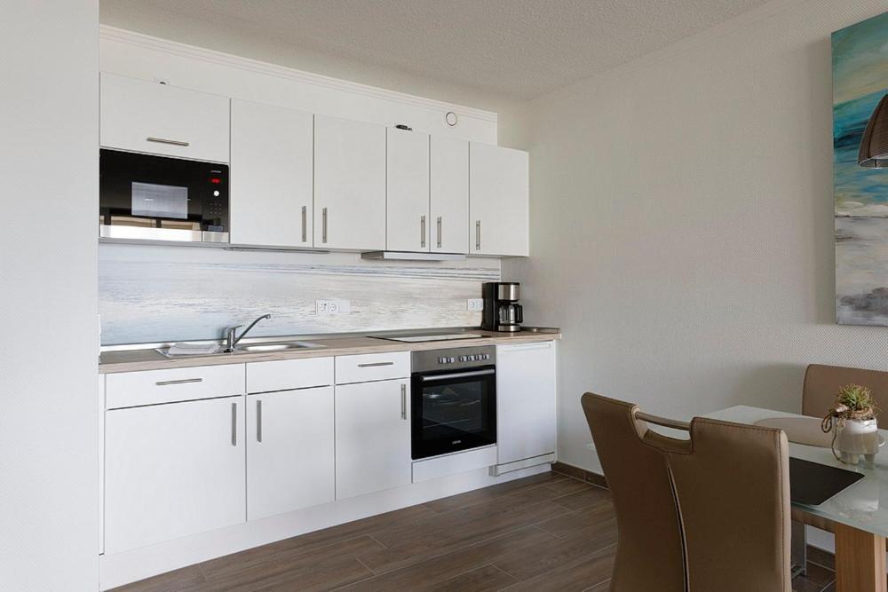 Ferienwohnung Christiansen im Panoramahaus Duhnen Cuxhaven Exterior foto
